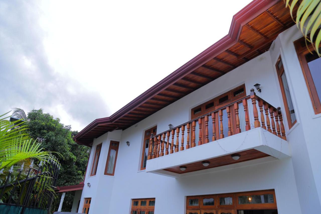 Mount River View Kandy Esterno foto